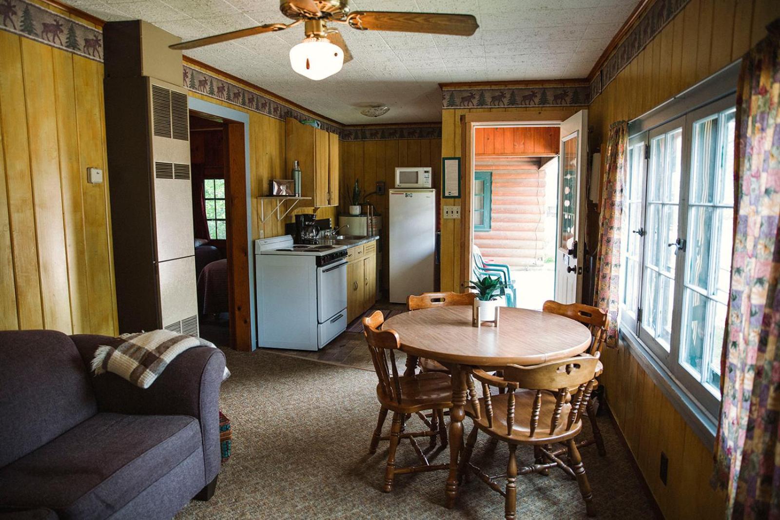Riverside Point Resort Motel Park Rapids Екстер'єр фото
