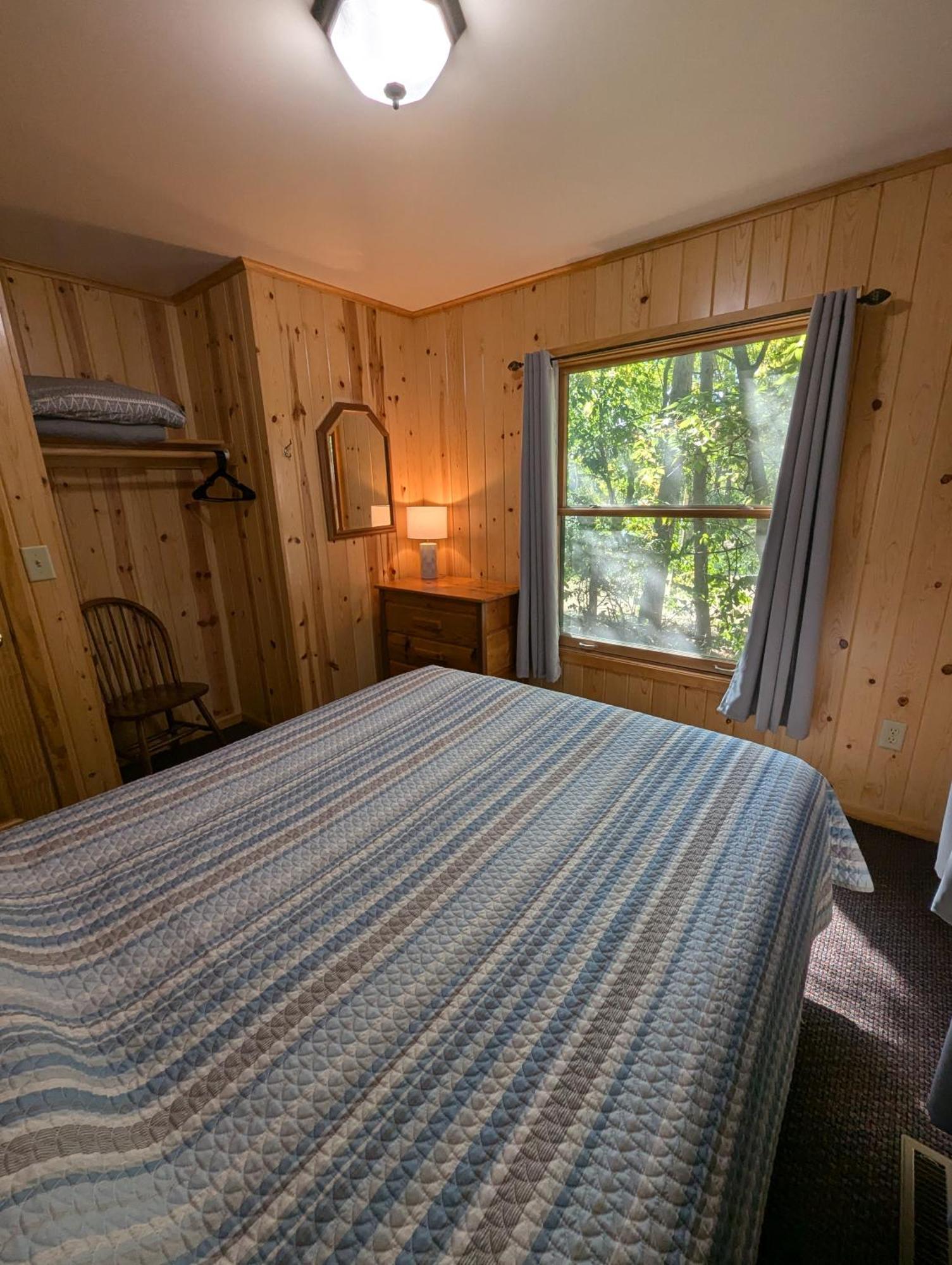 Riverside Point Resort Motel Park Rapids Екстер'єр фото