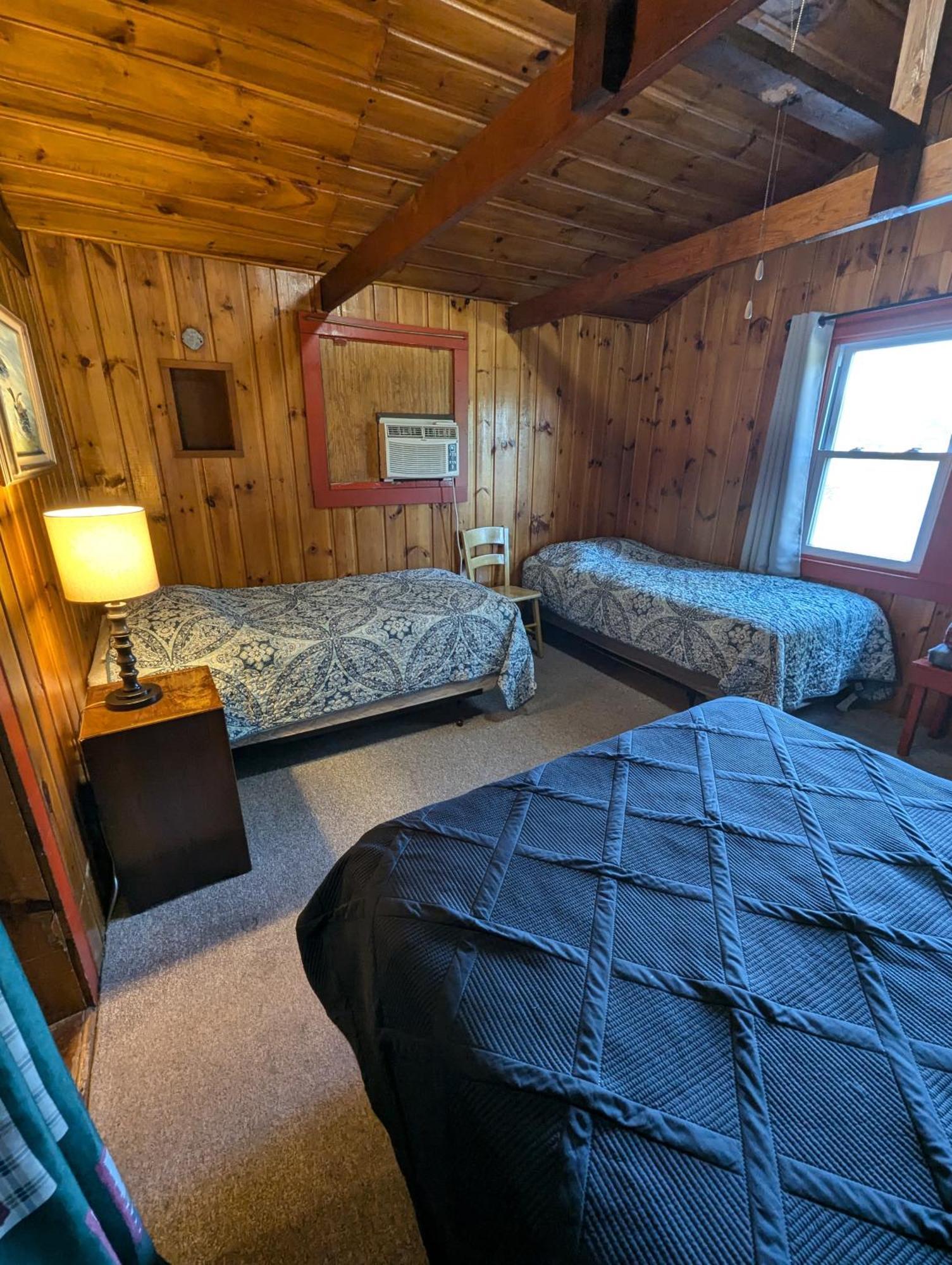 Riverside Point Resort Motel Park Rapids Екстер'єр фото